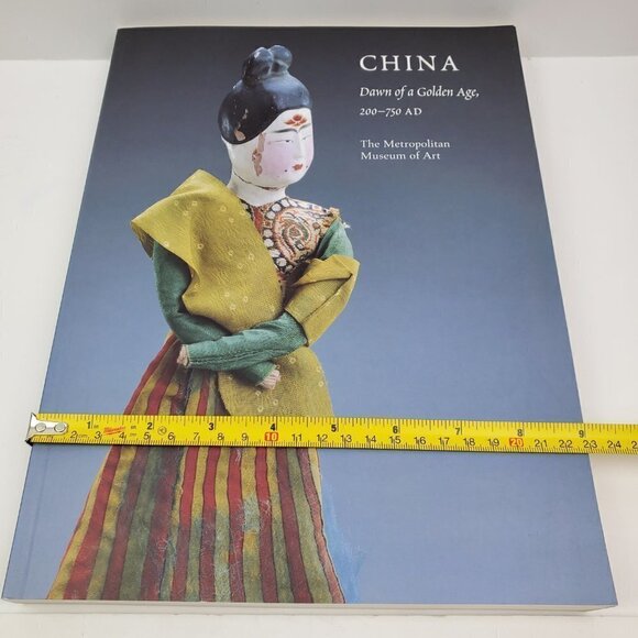 China Dawn of a Golden Age 200-750 AD Metropolitan Museum 2004 Art Book - Picture 10 of 10